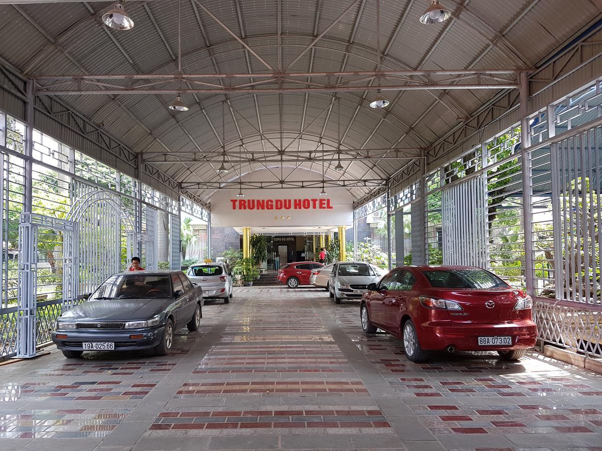 Trung Du Hotel Vinh Yen エクステリア 写真